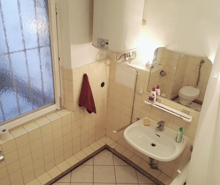 Privatzimmer Furth Zentrum Bagian luar foto