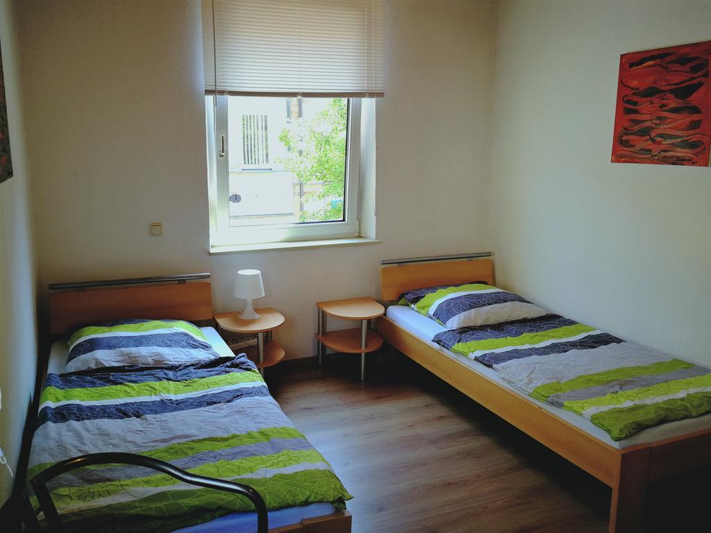 Privatzimmer Furth Zentrum Bagian luar foto