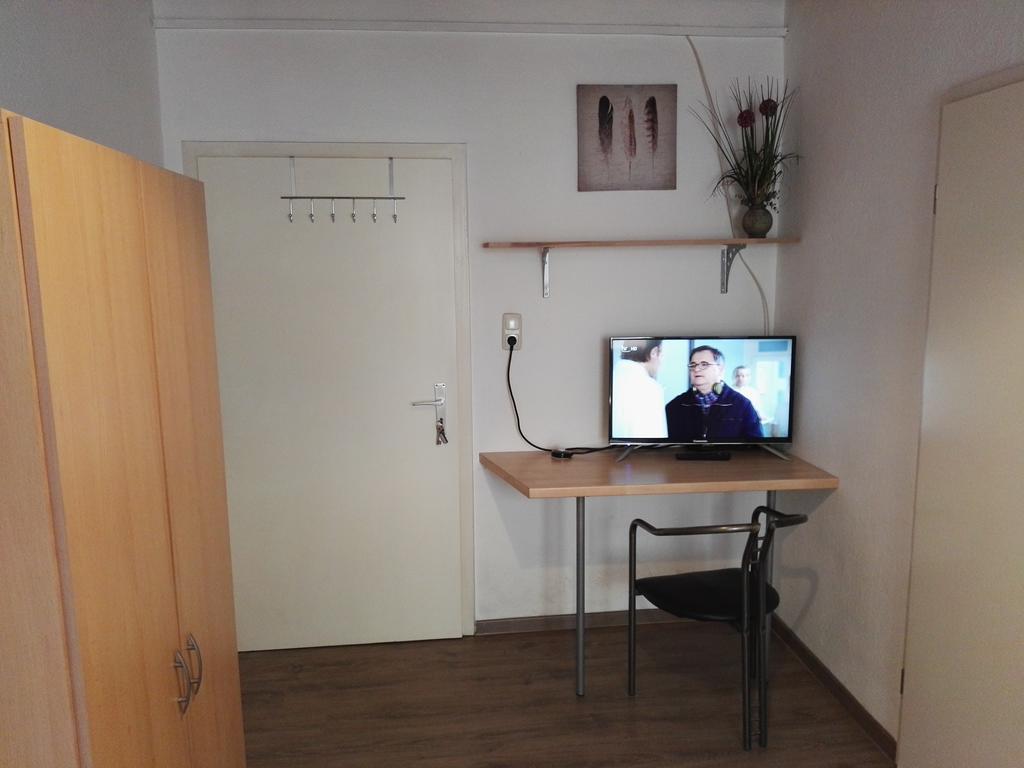 Privatzimmer Furth Zentrum Bagian luar foto