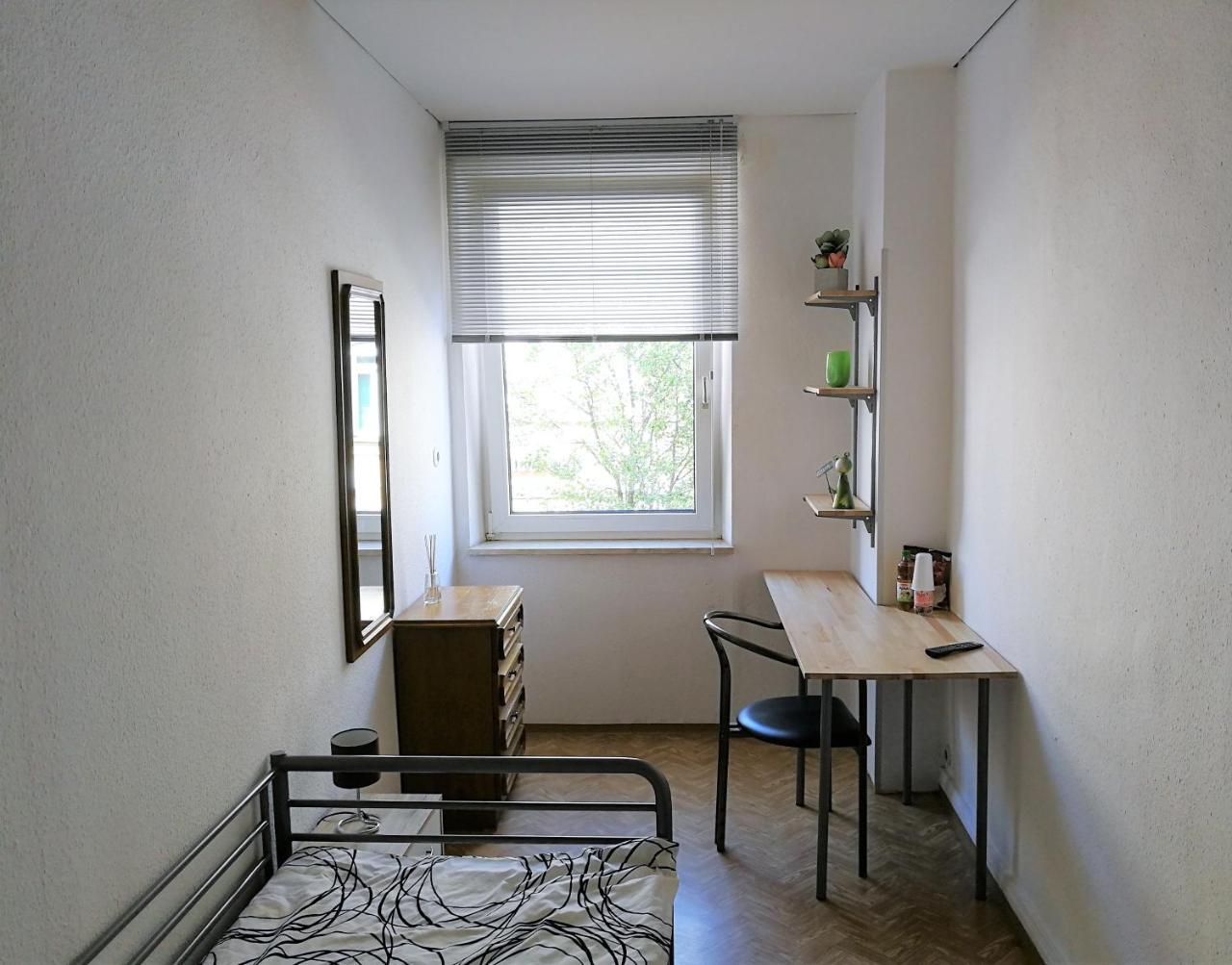 Privatzimmer Furth Zentrum Bagian luar foto
