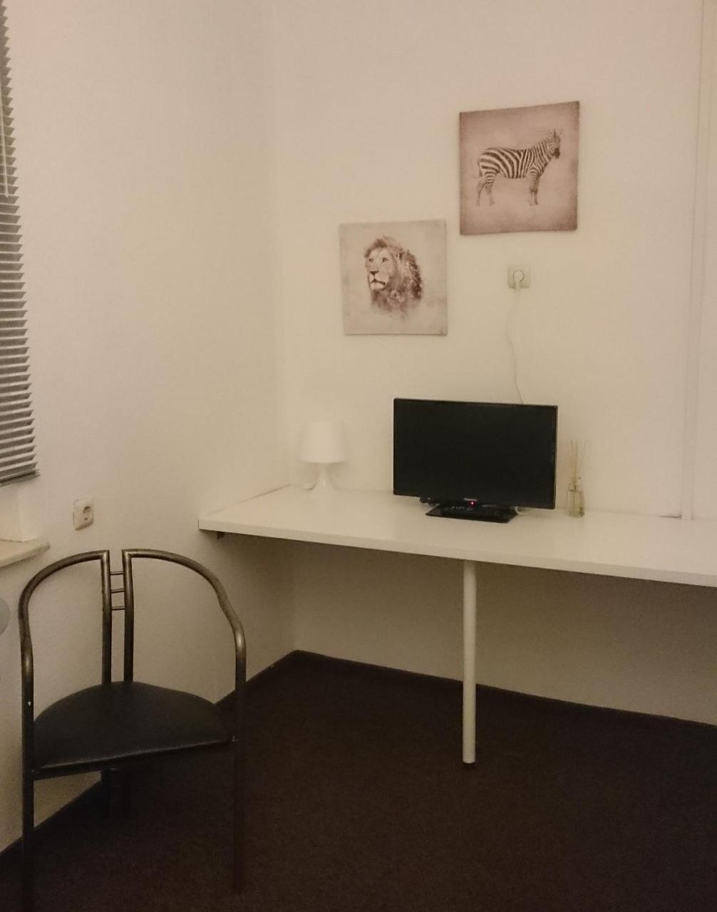 Privatzimmer Furth Zentrum Bagian luar foto